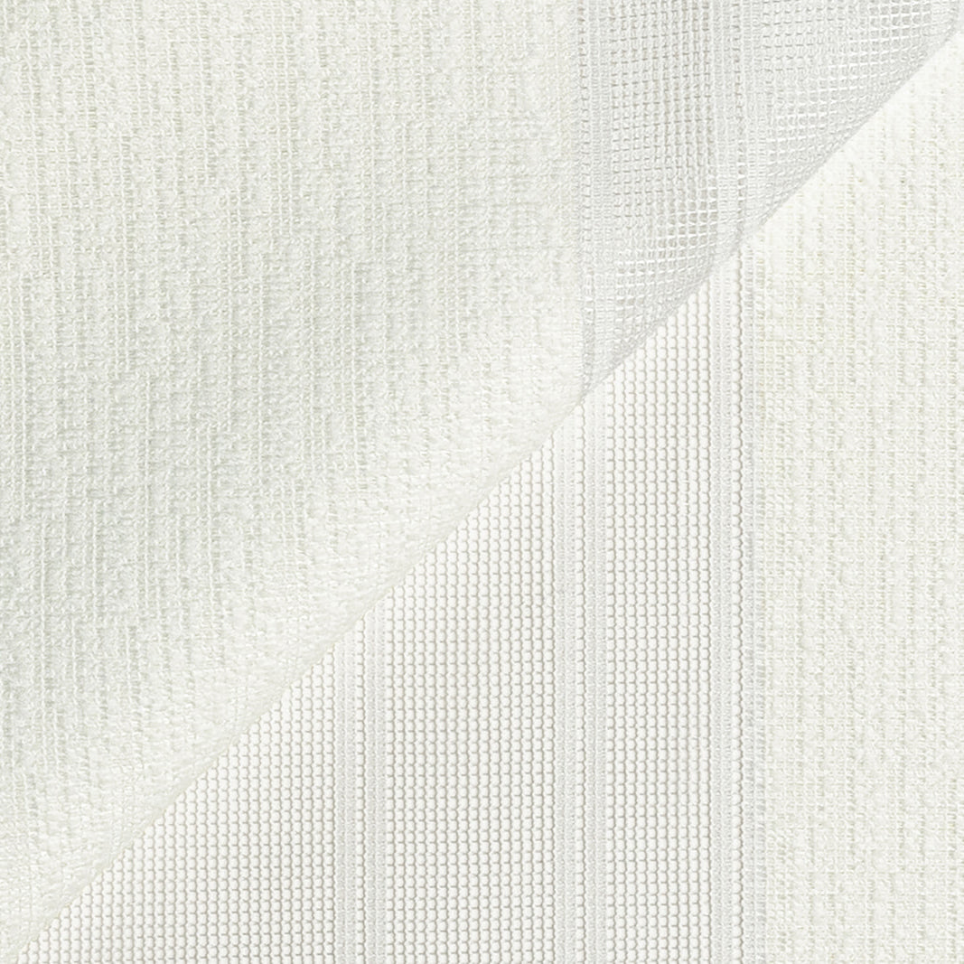 Swatch of SKYLINE style , White color , 50% blackout
